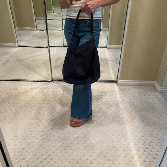 Suede shoulder bag - Picture 11 of 12